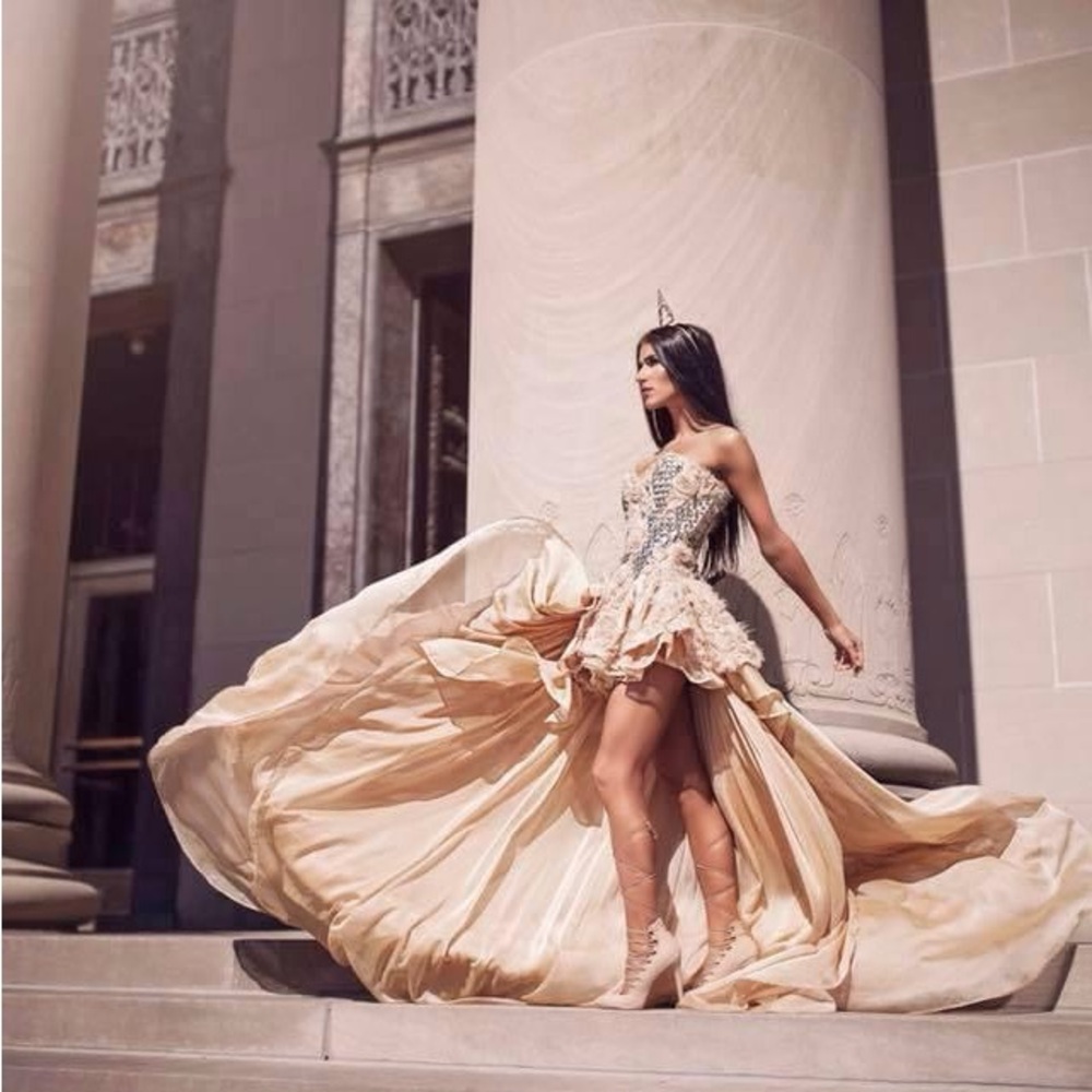 Vintage nude gown corset high low rain, stone, feather flower prom red carpet s
